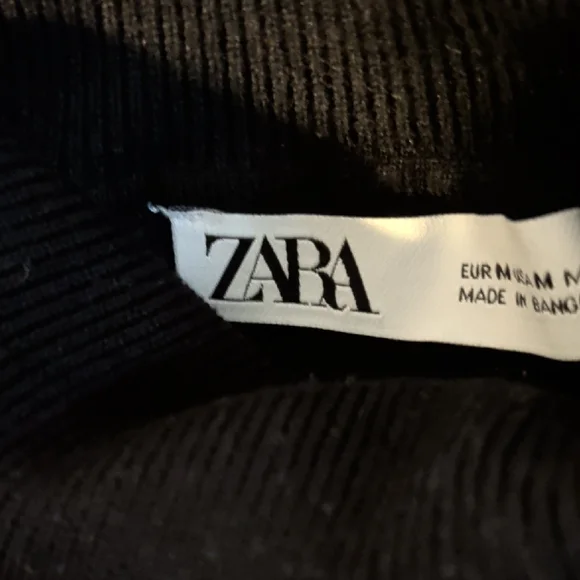 Zara Turtleneck Sweater - Picture 3 of 5